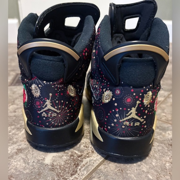 RARE!! BOYS NIKE AIR JORDAN 6  RETRO CHINESE NEW YEAR SHOES AA2495-021 SZ 7Y - Picture 5 of 7